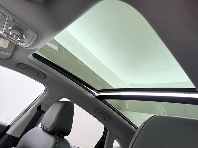 MG ZS MG EV Luxury 45kWh SOH 92% Panorama-Schuifdak Leder+Verwrmd Trekhaak Adap.Cruise Camera Navi Apple Carplay Android Auto Elek.Stoel Pdc Airco Privacy Glas Isofix DAB Lmv 17" Keyless 1e Eigenaar Dealeronderhouden