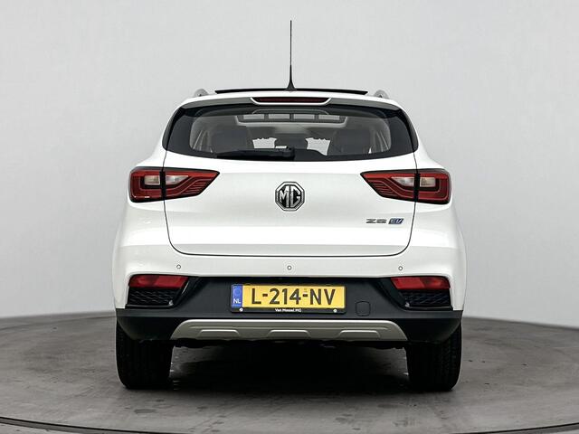 MG ZS MG EV Luxury 45 kWh 143PK | Schuif-/Kanteldak | Stoelverwarming | Lederen Bekleding | Apple CarPlay & Android Auto