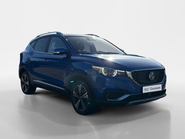 MG ZS MG EV Luxury 45 kWh | NL-AUTO | PANO | Trekhaak |12 MAANDEN BOVAG GARANTIE |