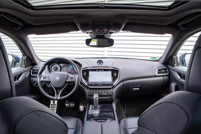 Maserati GHIBLI 3.0 V6 S Q4 Ribelle Schuifdak Adapt. Cruise Alcantara hemel