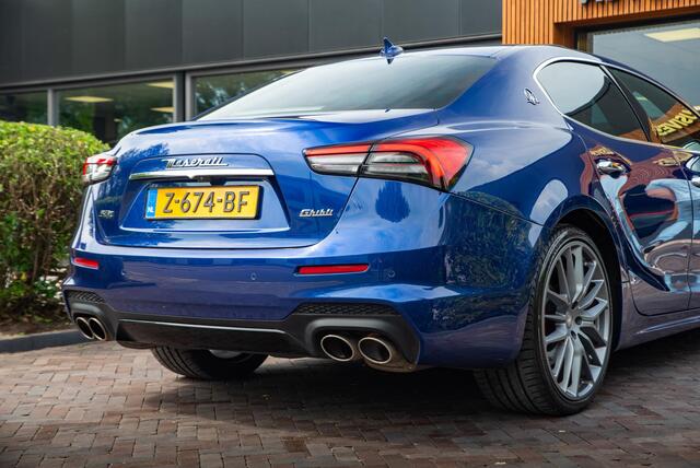 Maserati GHIBLI 3.0 V6 S Q4 Ribelle Schuifdak Adapt. Cruise Alcantara hemel