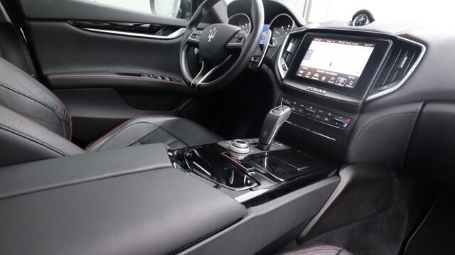 Maserati GHIBLI 3.0 V6 S Q4 Ribelle | Leder | 21 inch velgen | Open dak | pracht