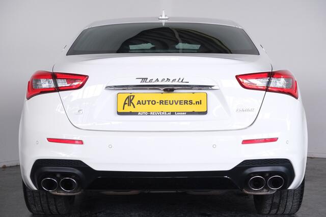 Maserati GHIBLI S 3.0 V6 GranSport Navigatie / Stoelverwarming / Carplay / Cruise Control / Soft Close