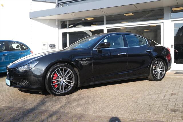 Maserati GHIBLI S Q4 Nero Ribelle 19" | Camera | Nieuwe remschijven