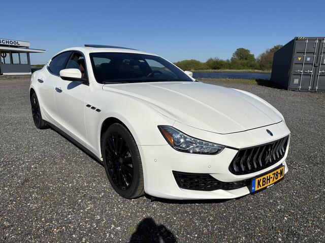 Maserati GHIBLI S GranLusso 3.0 V6 411 pk