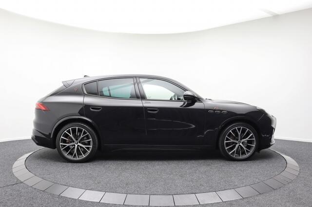 Maserati Grecale AWD Folgore 105kWh | BOMVOL | Pano | 3jr. garantie & onderhoud