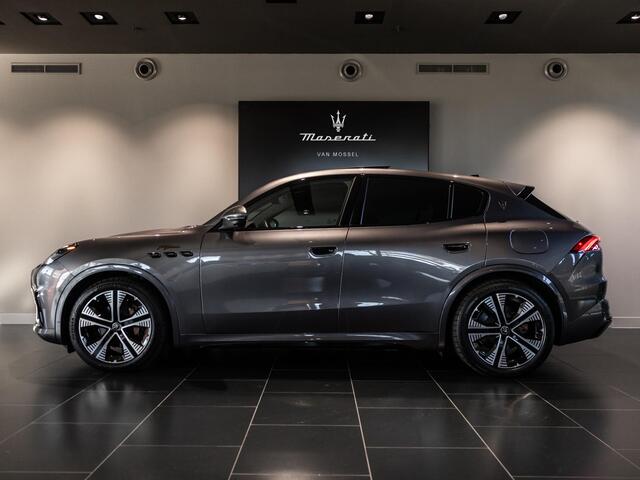 Maserati Grecale AWD Folgore 105kWh 550 pk | AWD | Panoramadak | Stoelventilatie | Stoel- en Stuurverwarming | Head Up Display