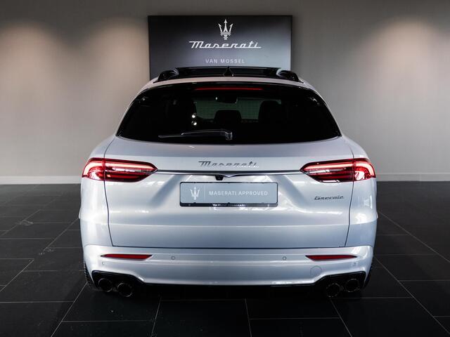 Maserati Grecale 2.0 MHEV Modena 330pk | 2 jaar garantie | Climate Pack | Tech Pack | Dubbel glas | Luchtvering | Matrix LED | 21"