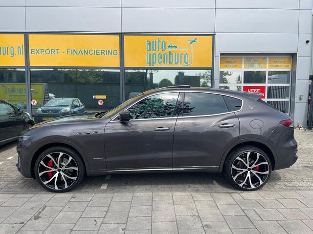 Maserati Levante 3.0 V6 D AWD GranSport Automaat * Facelift * Model 2022 * Panoramadak * Matrix LED * Soft-Close *