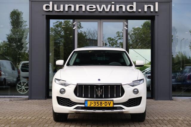 Maserati Levante 3.0 V6 S GranLusso AWD *Luchtvering*Sportuitlaat*Panorama*