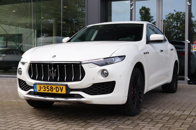 Maserati Levante 3.0 V6 S GranLusso AWD *Luchtvering*Sportuitlaat*Panorama*
