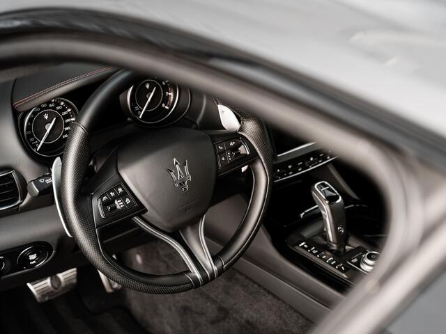 Maserati Levante 3.0 V6 Modena S | orig. NL | Panoramadak