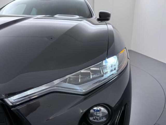 Maserati Levante 3.8 V8 Launch Edition 589 K !! | Panoramadak | 1e eigenaar | NL Auto