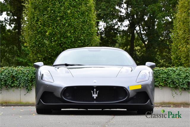 Maserati MC20
