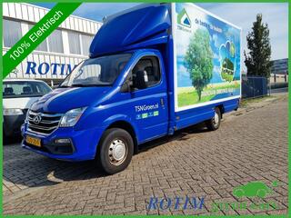 Maxus Ev80