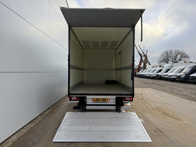 Maxus eDELIVER 9 204PK 100% Elektrisch 72kWh Laadklep LED Airco Adaptieve Cruise Control Carplay Camera Stoelverwarming Bakwagen Koffer Meubelbak