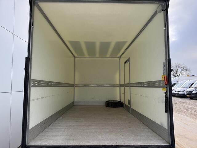 Maxus eDELIVER 9 204PK 100% Elektrisch 72kWh Laadklep LED Airco Adaptieve Cruise Control Carplay Camera Stoelverwarming Bakwagen Koffer Meubelbak