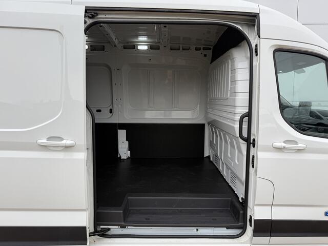 Maxus eDELIVER 9 72kWh ALL-IN PRIJS 72kWh 280km WLTP L3H2 204PK Snelladen LED Airco BPM Vrij