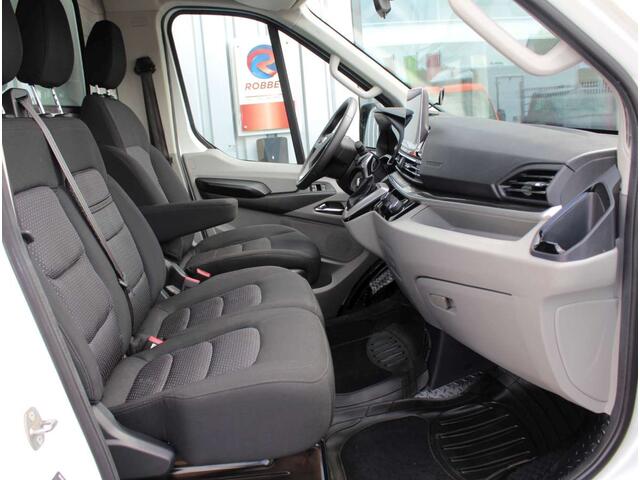 Maxus eDELIVER 9 L3 65 kWh Elektrische Bakwagen Laadklep
