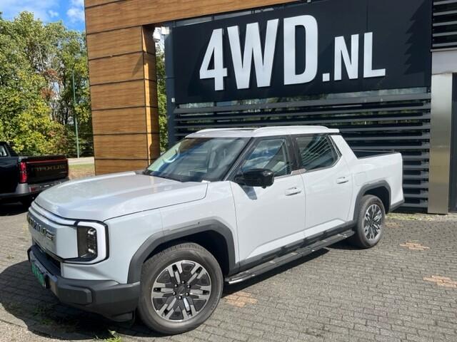 Maxus eTERRON 9 eTerron 9 102 kWh Premium BEDRIJFSWAGEN 5 PERS DIRECT UIT VOORRAAD PRIMEUR 1E VOL ELECTRISCHE BEDRIJFSWAGEN 3500 KG TREK GEWICHT TOEGESTAAN IN EMISSIE ZONE . FISCAAL ZEER VOORDELIG . 430 KM WLTP BEREIK