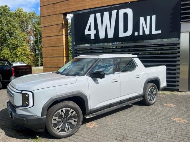 Maxus eTERRON 9 eTerron 9 102 kWh Premium BEDRIJFSWAGEN 5 PERS DIRECT UIT VOORRAAD PRIMEUR 1E VOL ELECTRISCHE BEDRIJFSWAGEN 3500 KG TREK GEWICHT TOEGESTAAN IN EMISSIE ZONE . FISCAAL ZEER VOORDELIG . 430 KM WLTP BEREIK