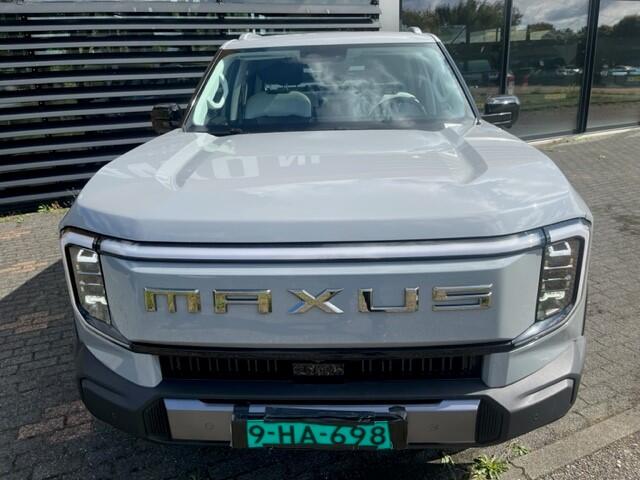 Maxus eTERRON 9 eTerron 9 102 kWh Premium BEDRIJFSWAGEN 5 PERS DIRECT UIT VOORRAAD PRIMEUR 1E VOL ELECTRISCHE BEDRIJFSWAGEN 3500 KG TREK GEWICHT TOEGESTAAN IN EMISSIE ZONE . FISCAAL ZEER VOORDELIG . 430 KM WLTP BEREIK