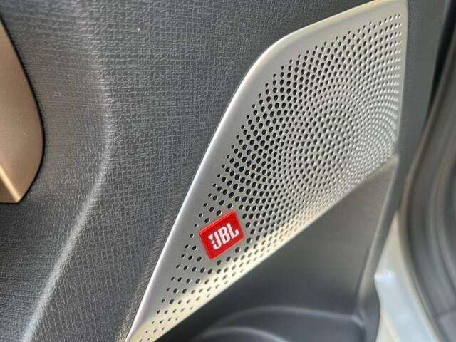 Maxus eTERRON 9 eTerron 9 102 kWh Premium BEDRIJFSWAGEN 5 PERS DIRECT UIT VOORRAAD PRIMEUR 1E VOL ELECTRISCHE BEDRIJFSWAGEN 3500 KG TREK GEWICHT TOEGESTAAN IN EMISSIE ZONE . FISCAAL ZEER VOORDELIG . 430 KM WLTP BEREIK