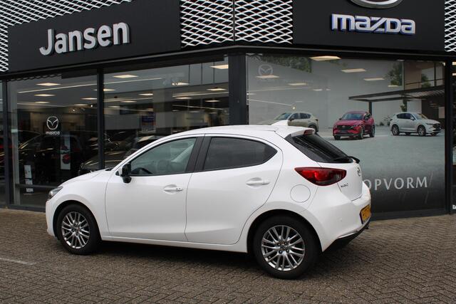 Mazda 2 1.5 Skyactiv-G Luxury , Navi, Apple Carplay, Clima, Cruise, Camera, HUD, PDC, LKA, LMV 16 Inch, Stuur/Stoelverarming