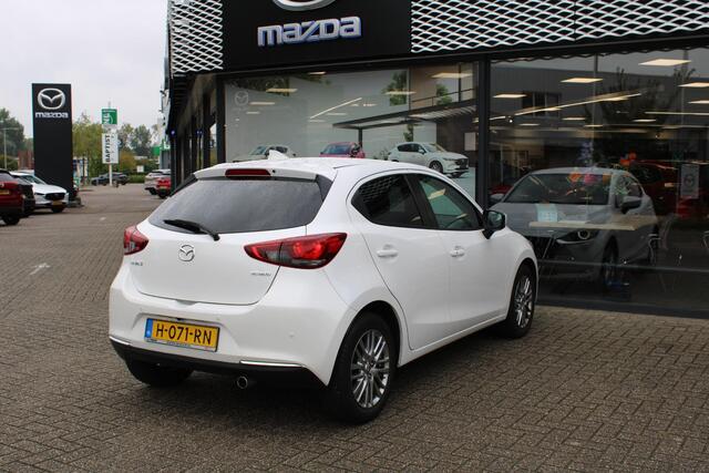 Mazda 2 1.5 Skyactiv-G Luxury , Navi, Apple Carplay, Clima, Cruise, Camera, HUD, PDC, LKA, LMV 16 Inch, Stuur/Stoelverarming