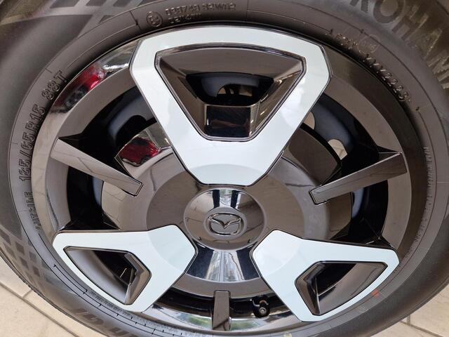 Mazda 2 1.5 e-SkyActiv-G 90 Centre-Line | Convenience & Connectivity Pack | A.Spoiler