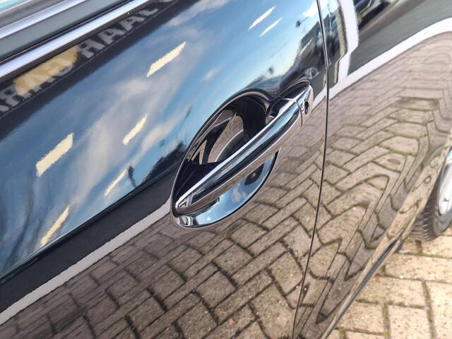 Mazda 2 1.5 Skyactiv-G Luxury | Stoelverwarming | Stuurwielverwarming | Apple carplay | Lichtmetalenvelgen |
