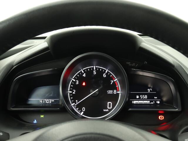 Mazda 2 1.5 Skyactiv-G Luxury Limited | Parkeersensoren | 360 Camera | Navigatie | Stoel en stuurwiel verwarmd | Dodehoek Ass. | LM velgen | Airco Aut. |
