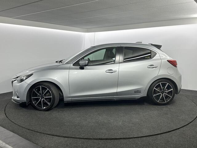 Mazda 2 1.5 Skyactiv-G Sport Selected / Sport uitvoering / Navigatie / Apple Carplay / Bijz. uitvoering