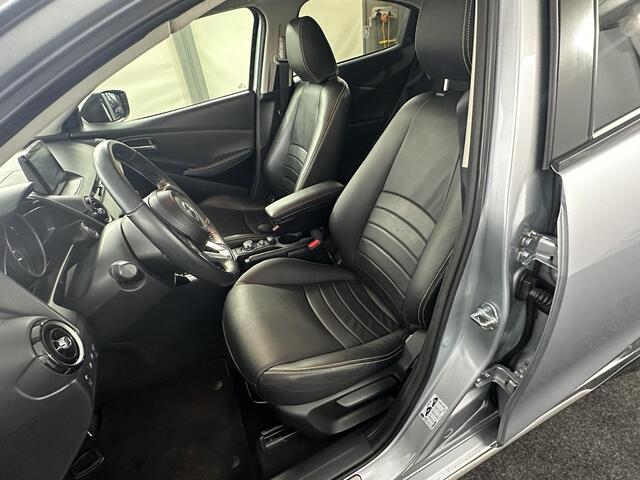 Mazda 2 1.5 Skyactiv-G Sport Selected / Sport uitvoering / Navigatie / Apple Carplay / Bijz. uitvoering