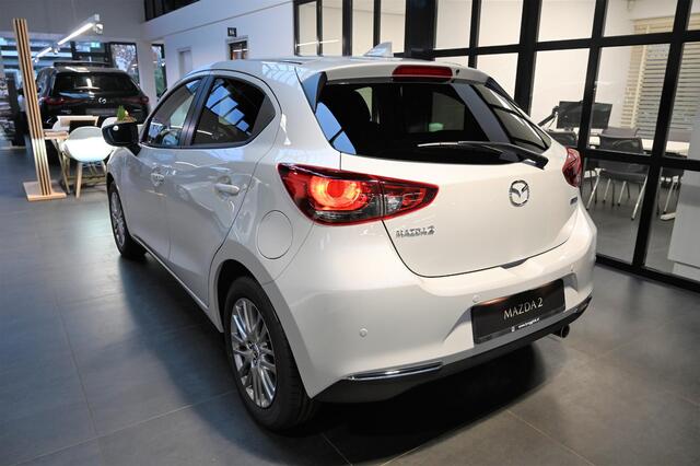 Mazda 2 Skyactiv-G 90 6MT Luxury met I-activsense *Trekhaak* *Dealeronderhouden* *All-in prijs*