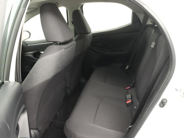 Mazda 2 Hybrid 1.5 Agile | Camera | Climate Control | Stoel en stuurwiel verwamrd | Cruise Control Adaptief | LM velgen |