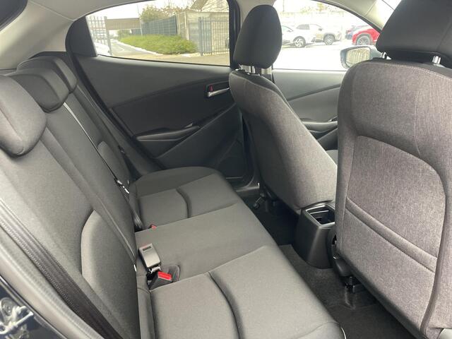 Mazda 2 1.5 e-SkyActiv-G 90 Exclusive-Line | NIEUWE AUTO | Climate control | Achteruitrij camera | LM velgen |