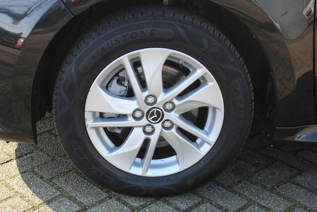 Mazda 2 Hybrid 1.5 Pure Navigatie l Parkeercamera l Stoelverwarming l AppleCarPlay/AndroidAuto