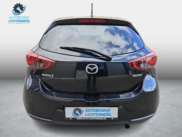 Mazda 2 1.5 Skyactiv-G Luxury Stoelverwarming / Cruise / Automaat