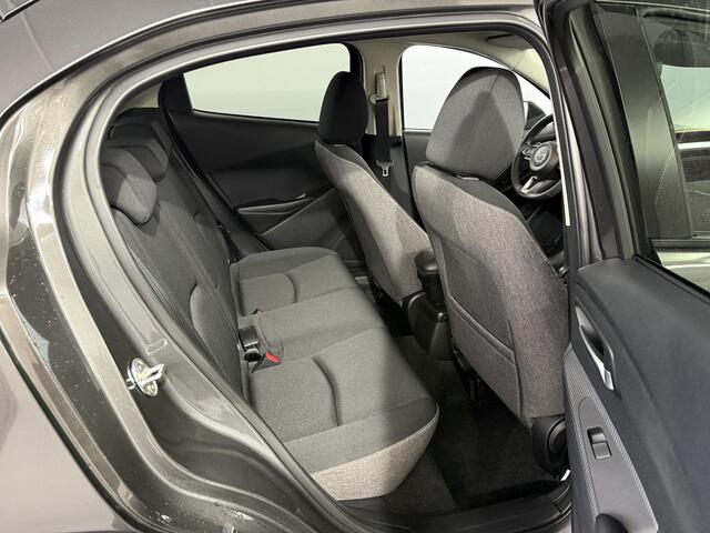 Mazda 2 1.5 SkyActiv-G 90 Exclusive-Line / NL auto / Automaat / Apple Carplay / Trekhaak / 14.000km