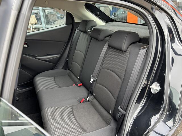 Mazda 2 1.5 Skyactiv-G TS / NL Auto / Eerste Eigenaar / Allseason Banden / Cruise Control / Stuurwielbediening /
