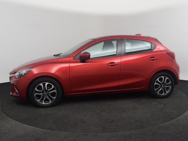 Mazda 2 1.5 Dynamic+ NAVI LMV CRUISE PDC
