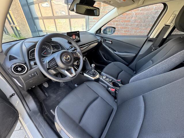 Mazda 2 1.5 e-SkyActiv-G 90 Exclusive-Line
