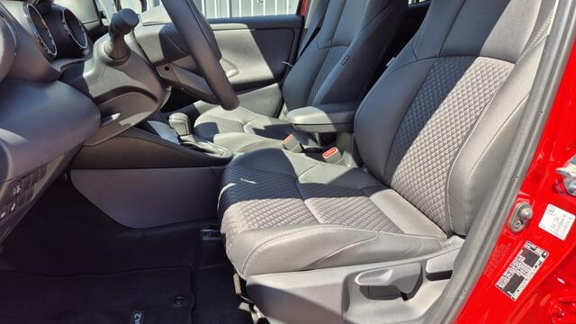 Mazda 2 1.5 Select AUT/TREKHAAK/ALL SEASONS