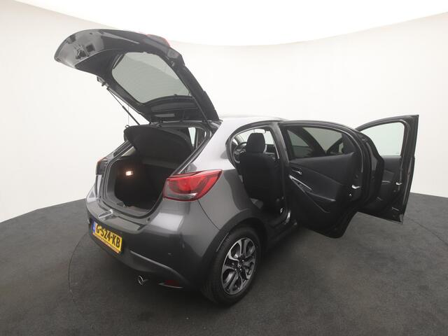 Mazda 2 1.5 Skyactiv-G GT-M automaat met Apple CarPlay : dealer onderhouden