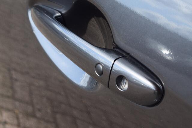Mazda 2 1.5 e-SkyActiv-G 90 Exclusive-Line - Dealer onderhouden