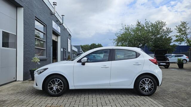 Mazda 2 1.5 Skyactiv-G Intro Edition