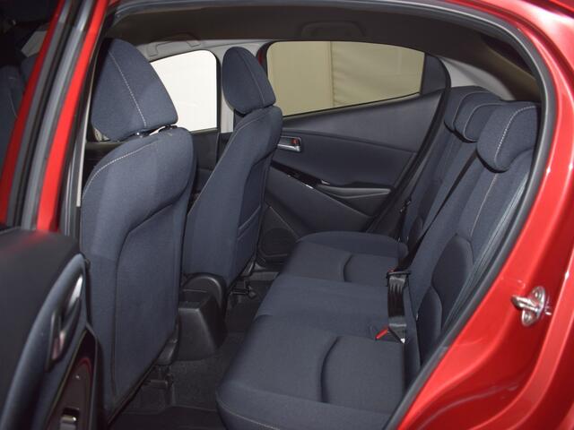 Mazda 2 1.5 Automaat Luxury i-Activ Sense Camera PDC Head Up Display
