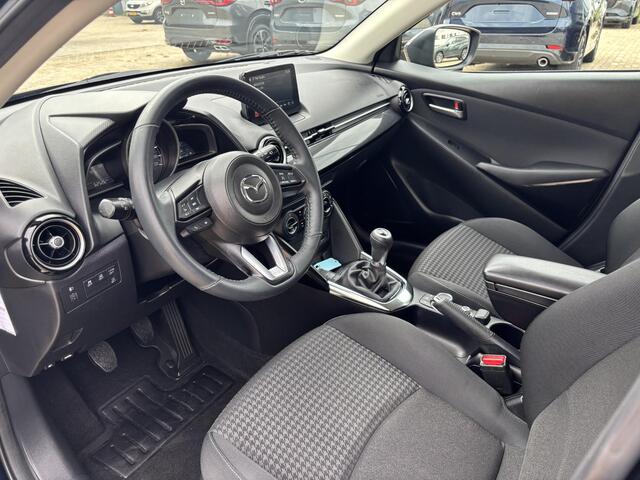 Mazda 2 1.5 Skyactiv-G Dynamic+ | Navigatie | Cruise Control | Airco | Parkeersensoren |