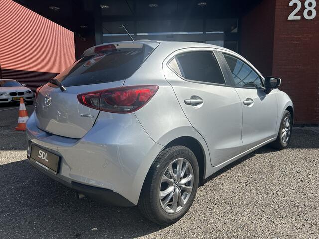 Mazda 2 1.5 Skyactiv-G Comfort // NAVI + CARPLAY // PDC // CRUISE // AIRCO // STOELVERWARMING